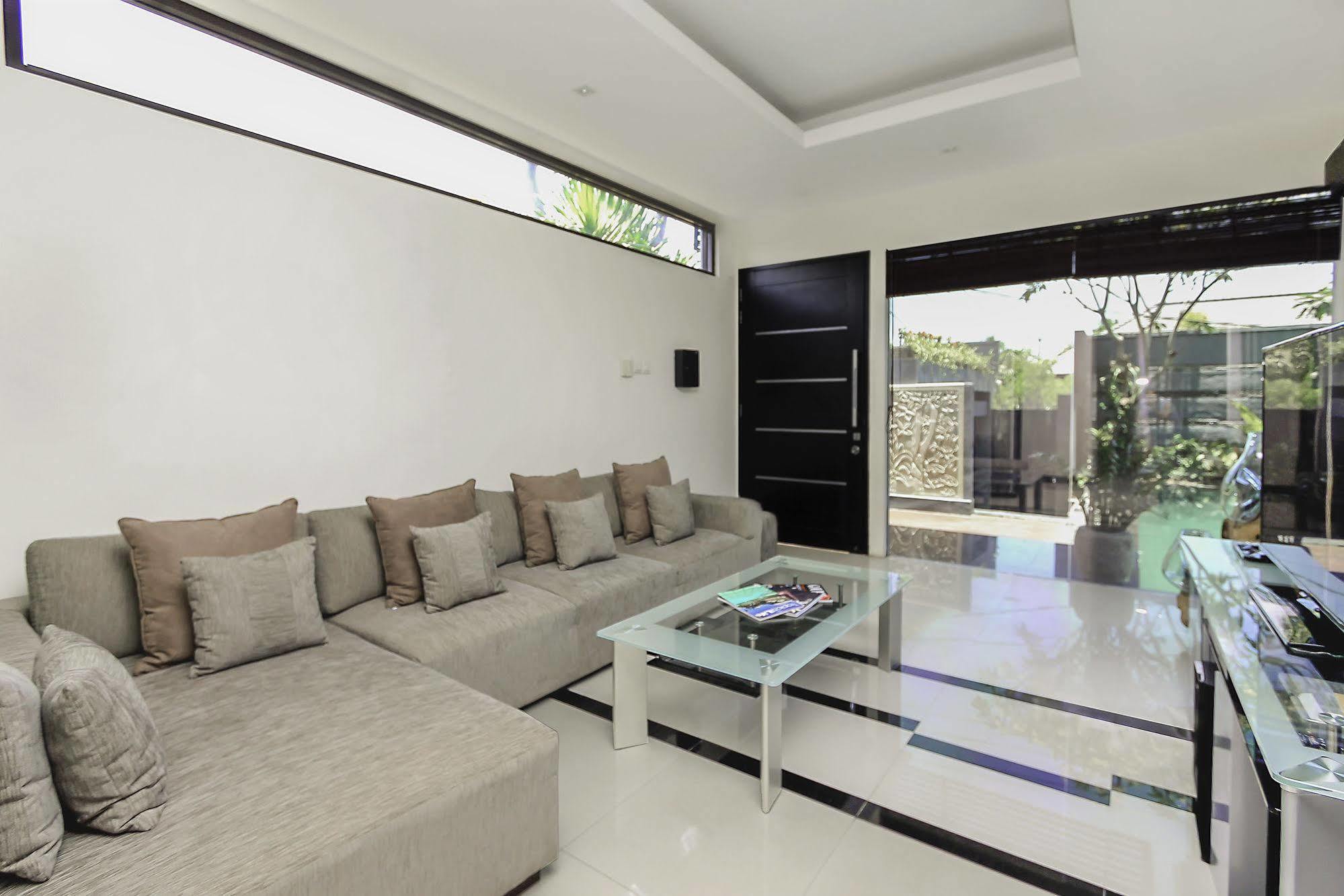 Villa Cascade เซมินยัค ภายนอก รูปภาพ