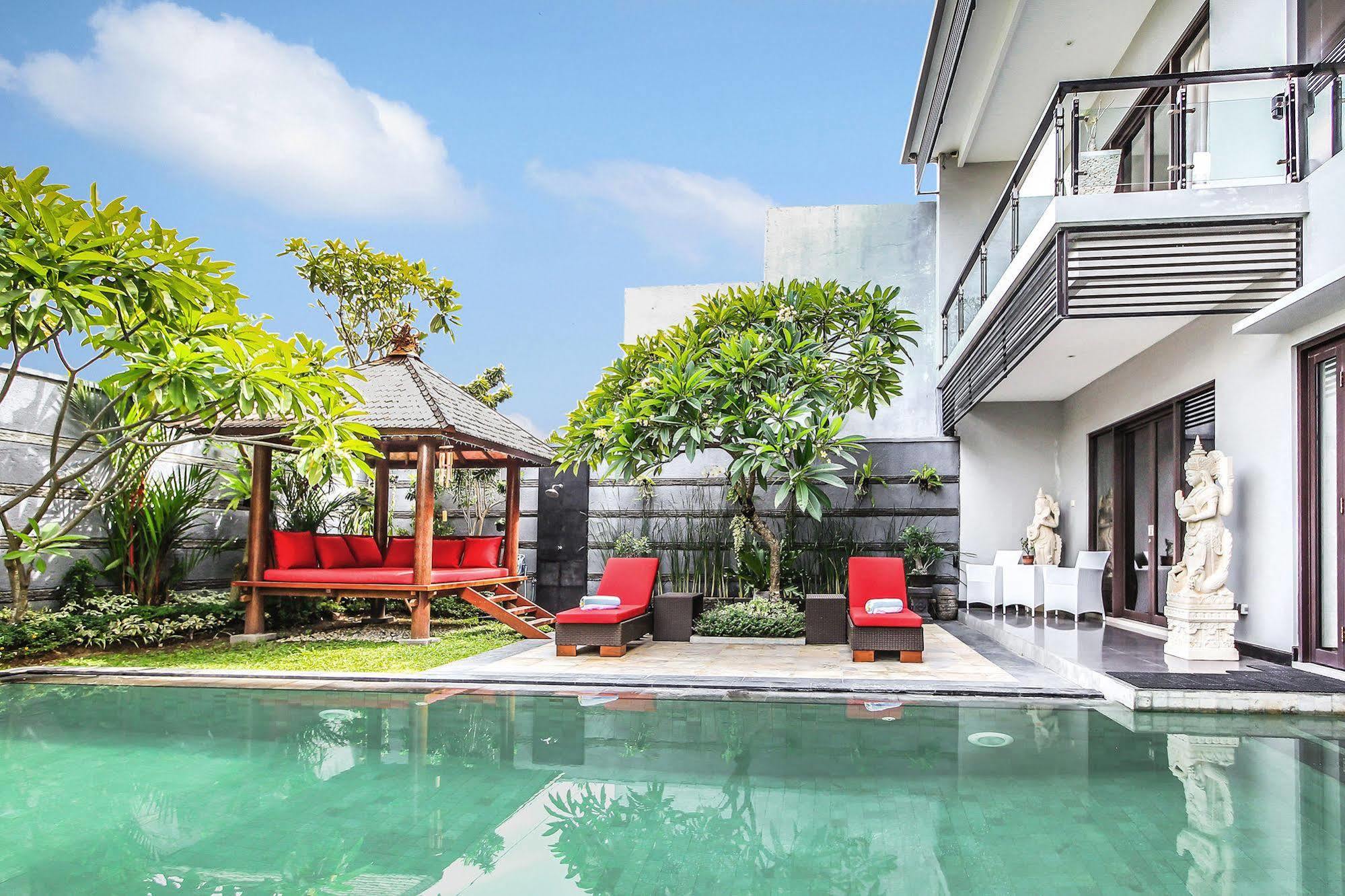 Villa Cascade เซมินยัค ภายนอก รูปภาพ